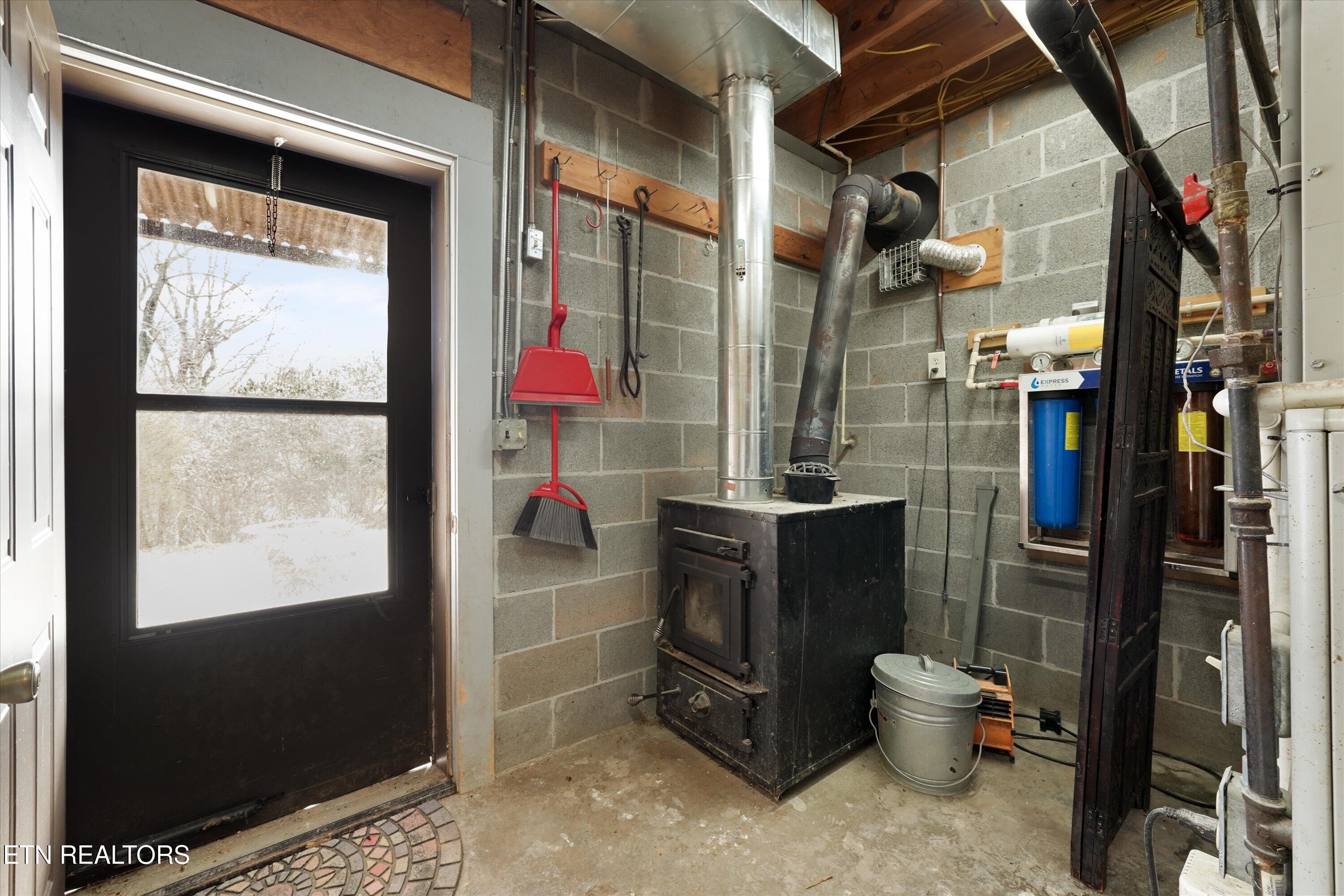 575 Ironsburg Road Tellico Plains, TN 37385 - Photo 36 of 57 38-575 Ironsburg Rd75