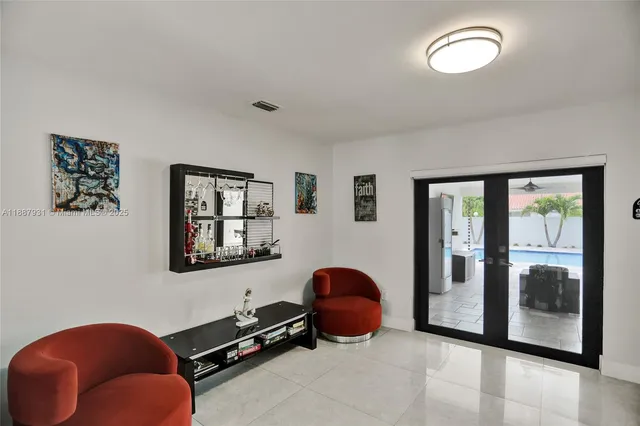 $1,950,000 | 6201 Southwest 107th Avenue, Miami, FL 33173