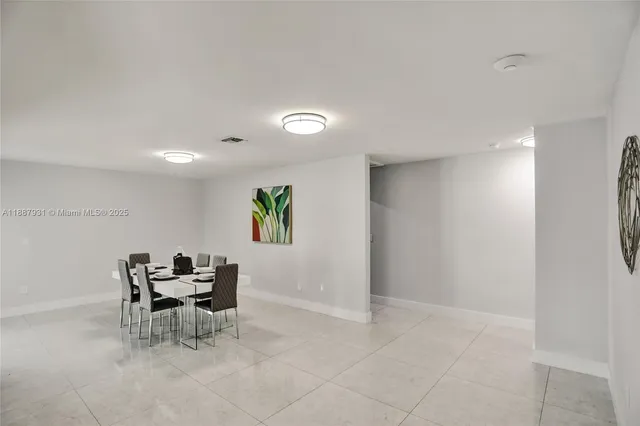 $1,950,000 | 6201 Southwest 107th Avenue, Miami, FL 33173