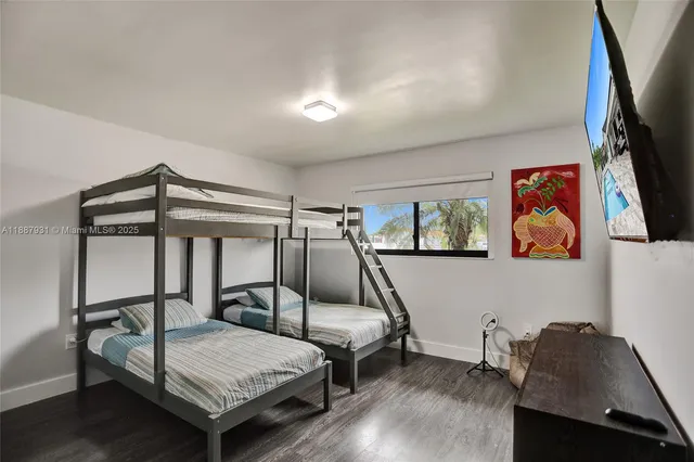 $1,950,000 | 6201 Southwest 107th Avenue, Miami, FL 33173