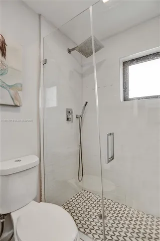 $1,950,000 | 6201 Southwest 107th Avenue, Miami, FL 33173