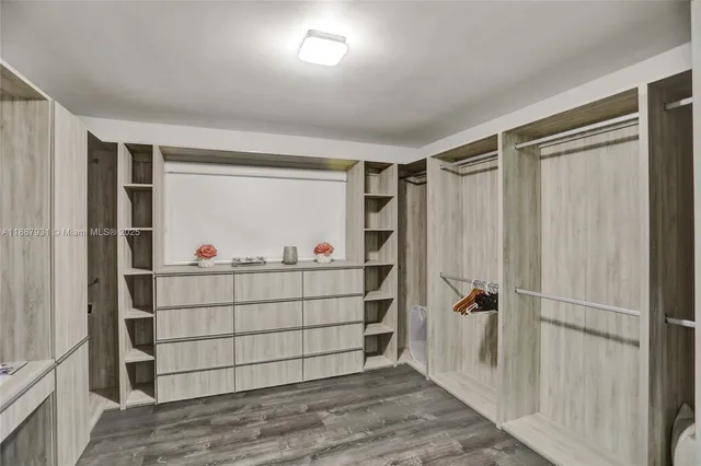 $1,950,000 | 6201 Southwest 107th Avenue, Miami, FL 33173