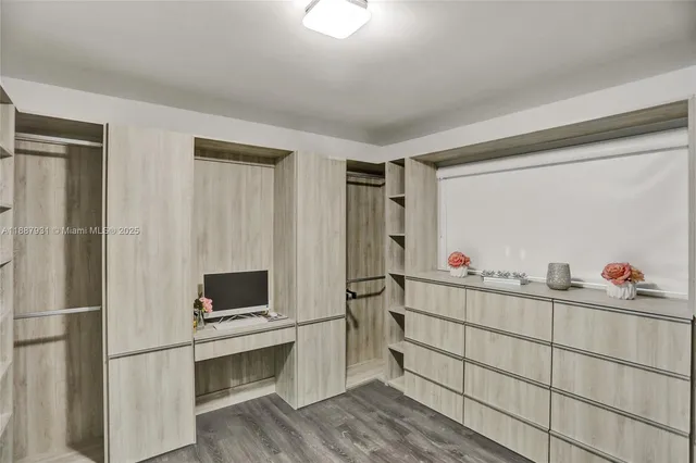 $1,950,000 | 6201 Southwest 107th Avenue, Miami, FL 33173