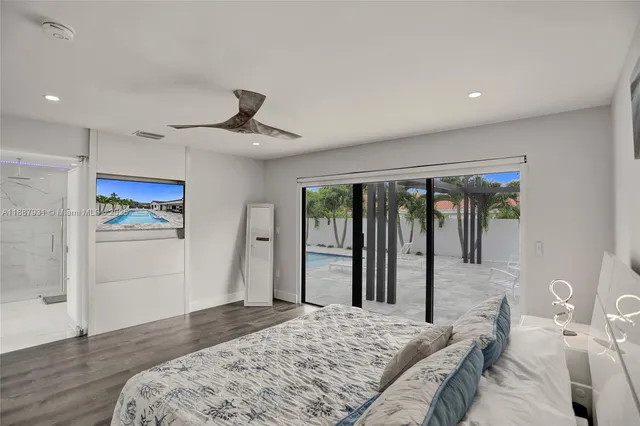 $1,950,000 | 6201 Southwest 107th Avenue, Miami, FL 33173