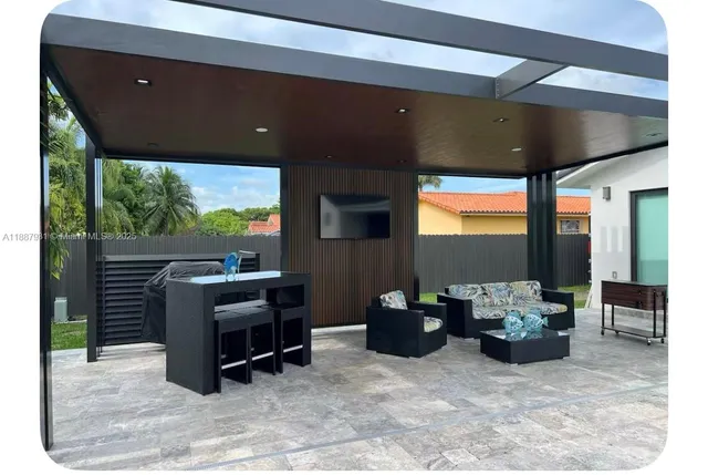$1,950,000 | 6201 Southwest 107th Avenue, Miami, FL 33173
