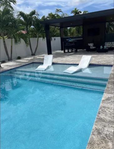 $1,950,000 | 6201 Southwest 107th Avenue, Miami, FL 33173