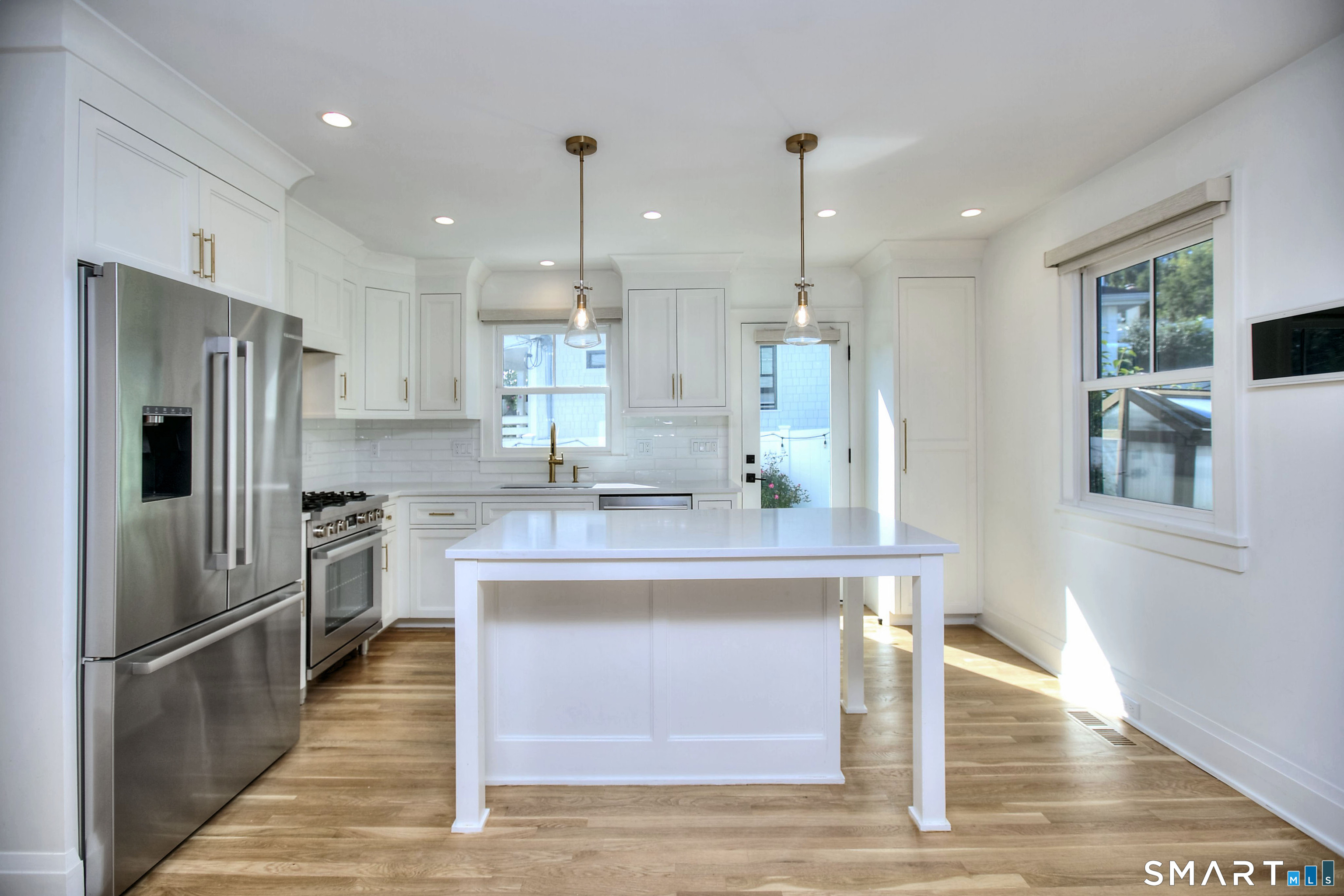 1 Sunrise Road, Unit B Westport, CT 06880 - Photo 13 of 39 Gallery Image 13