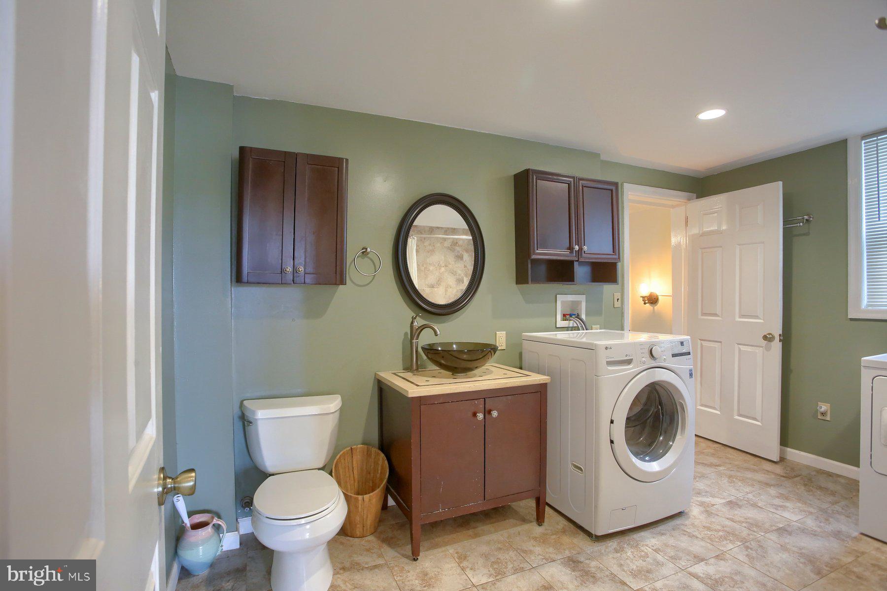6018 Linglestown Road Harrisburg, PA 17112 - Photo 19 of 35 Gallery Image 19