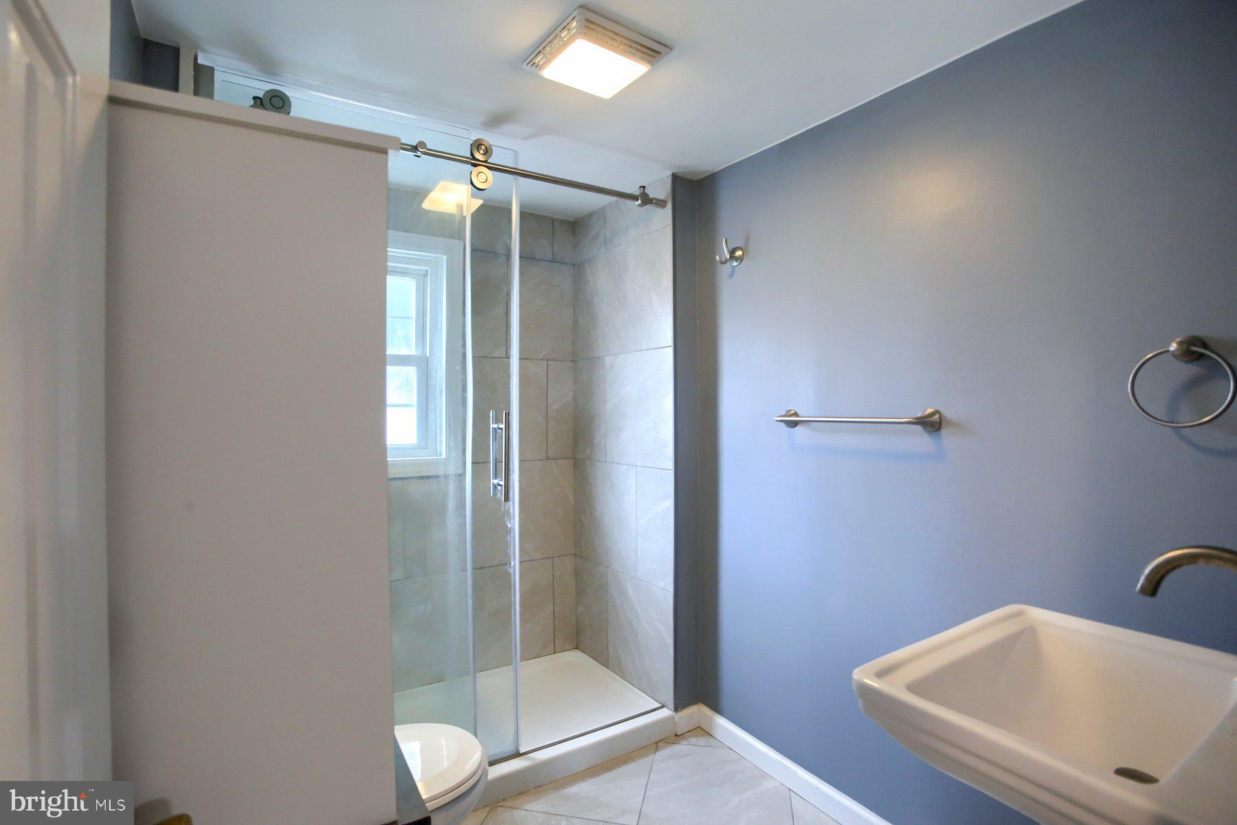 6018 Linglestown Road Harrisburg, PA 17112 - Photo 29 of 35 Gallery Image 29