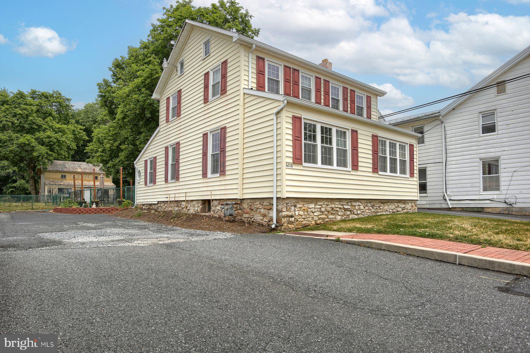 6018 Linglestown Road Harrisburg, PA 17112 - Photo 4 of 35 Gallery Image 4