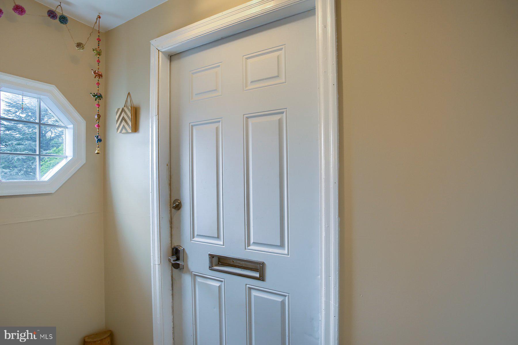 6018 Linglestown Road Harrisburg, PA 17112 - Photo 5 of 35 Gallery Image 5