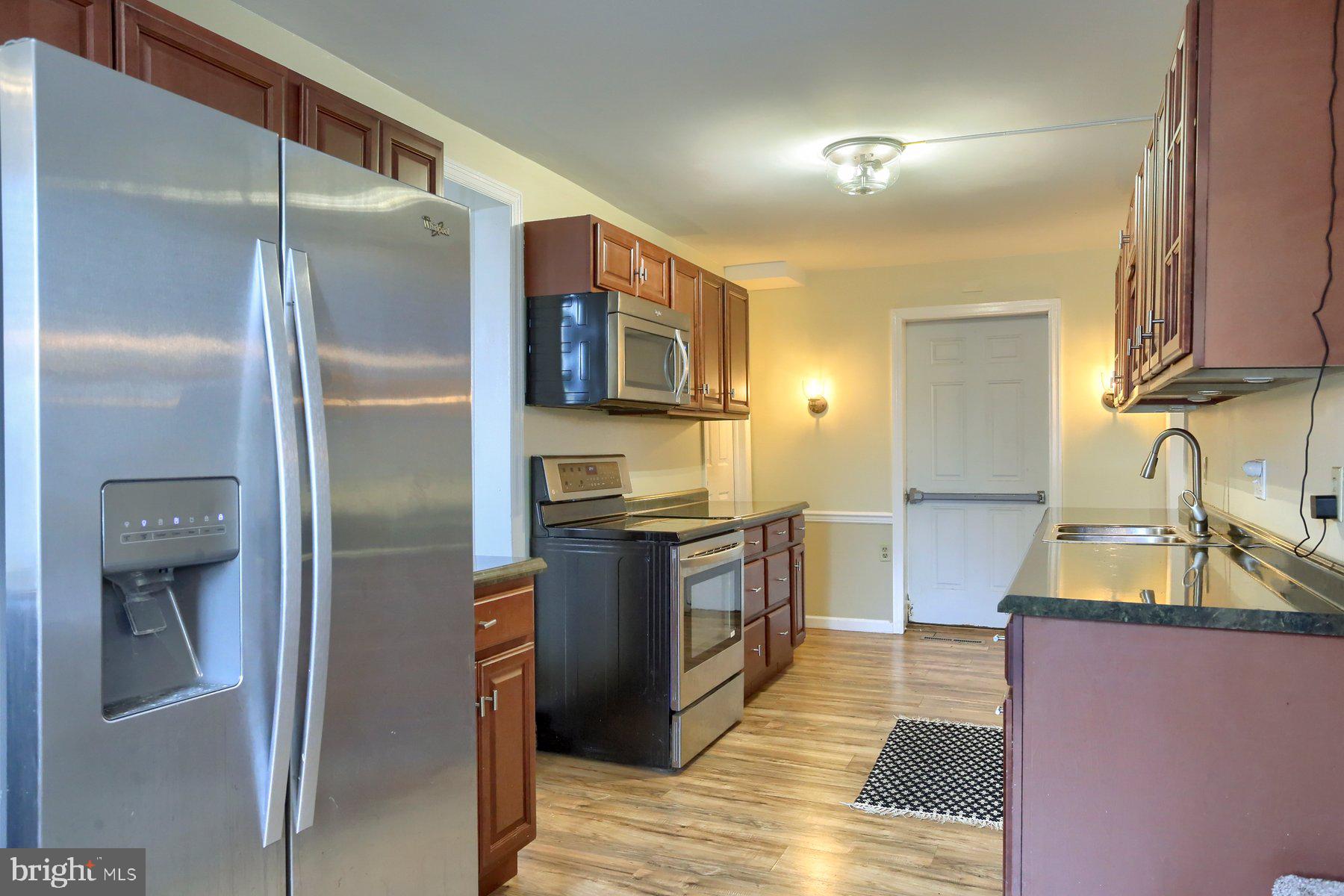 6018 Linglestown Road Harrisburg, PA 17112 - Photo 9 of 35 Gallery Image 9