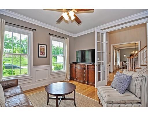 67 Silver Fox Road Franklin, MA 02038 - Photo 6 of 30 Gallery Image 6