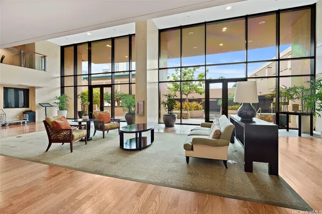 $620,000 | 600 Queen Street, Unit 612, Honolulu, HI 96813