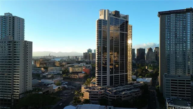 $620,000 | 600 Queen Street, Unit 612, Honolulu, HI 96813
