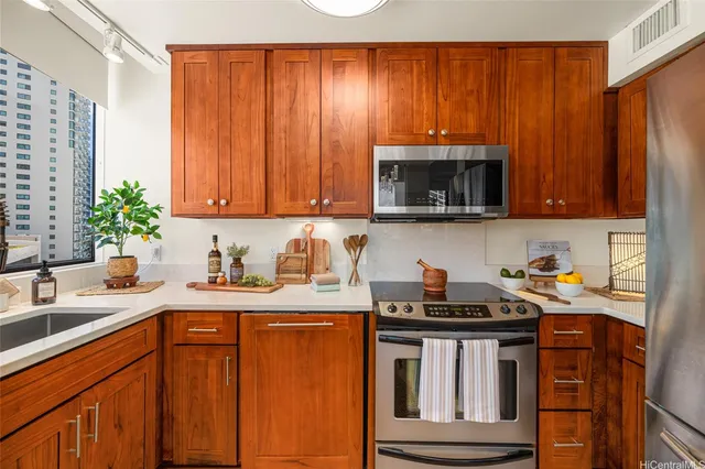 $620,000 | 600 Queen Street, Unit 612, Honolulu, HI 96813