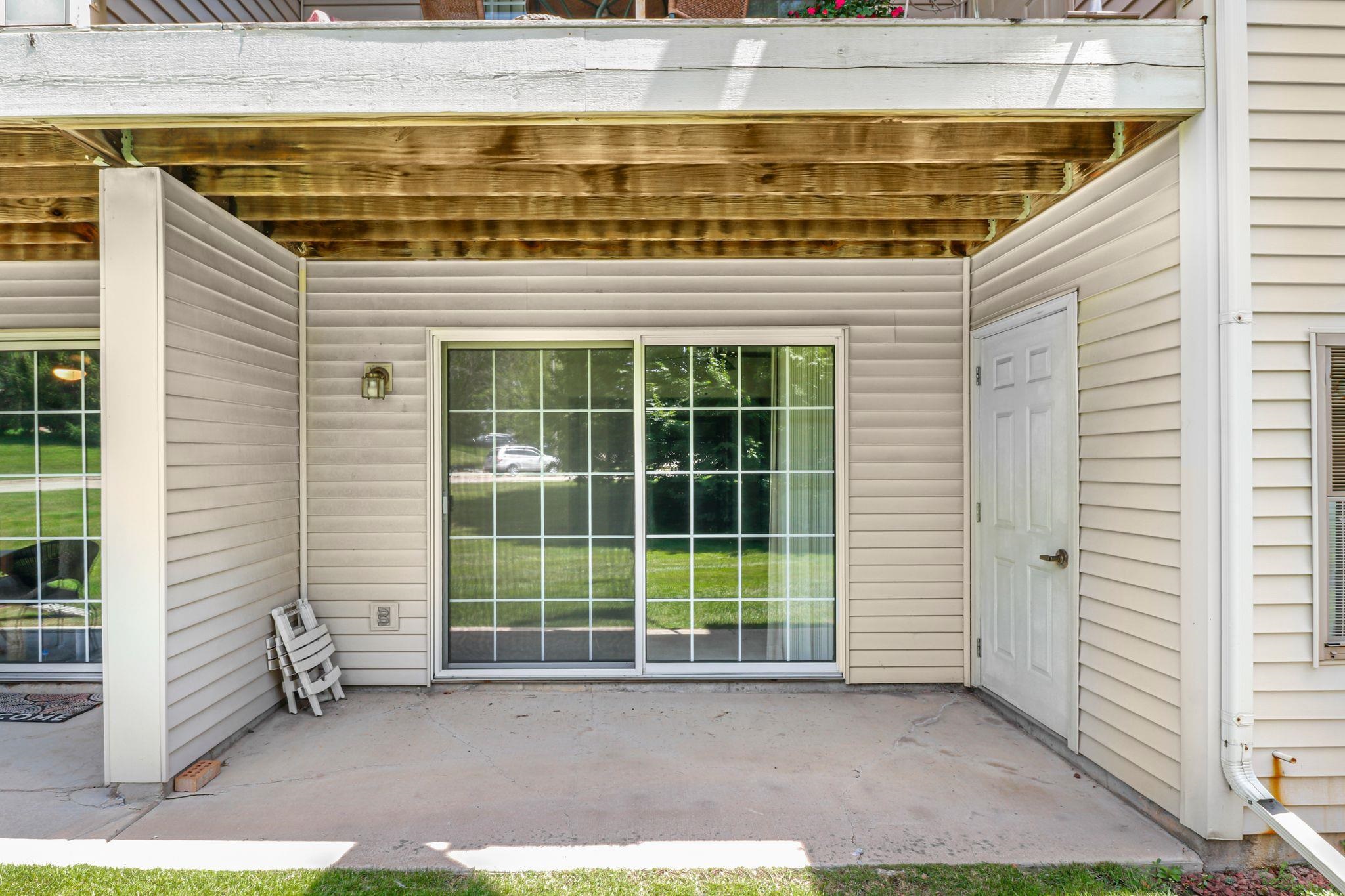 965 Park, Unit 101 Oregon, WI 53575 - Photo 7 of 31