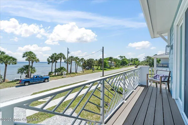 $1,750,000 | 5302 Riveredge Drive, Titusville, FL 32780