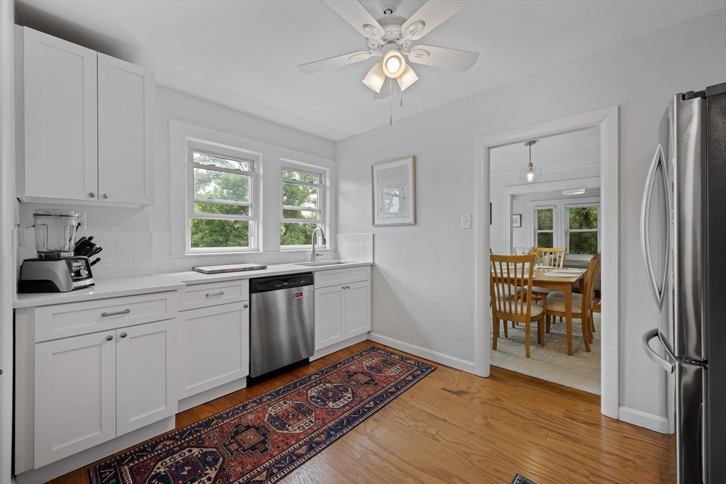 53 Warren Street, Unit 53 Arlington, MA 02474 - Photo 8 of 17
