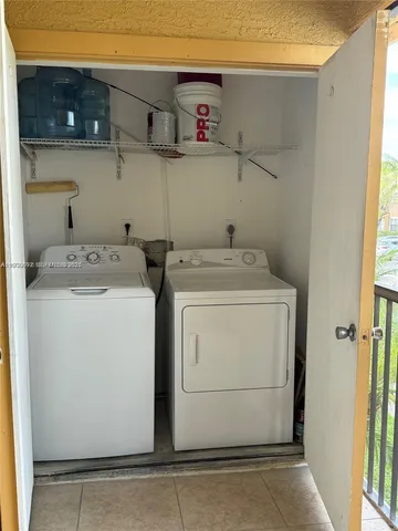 $2,400 | 10501 Southwest 155th Court, Unit 1121, Miami, FL 33196