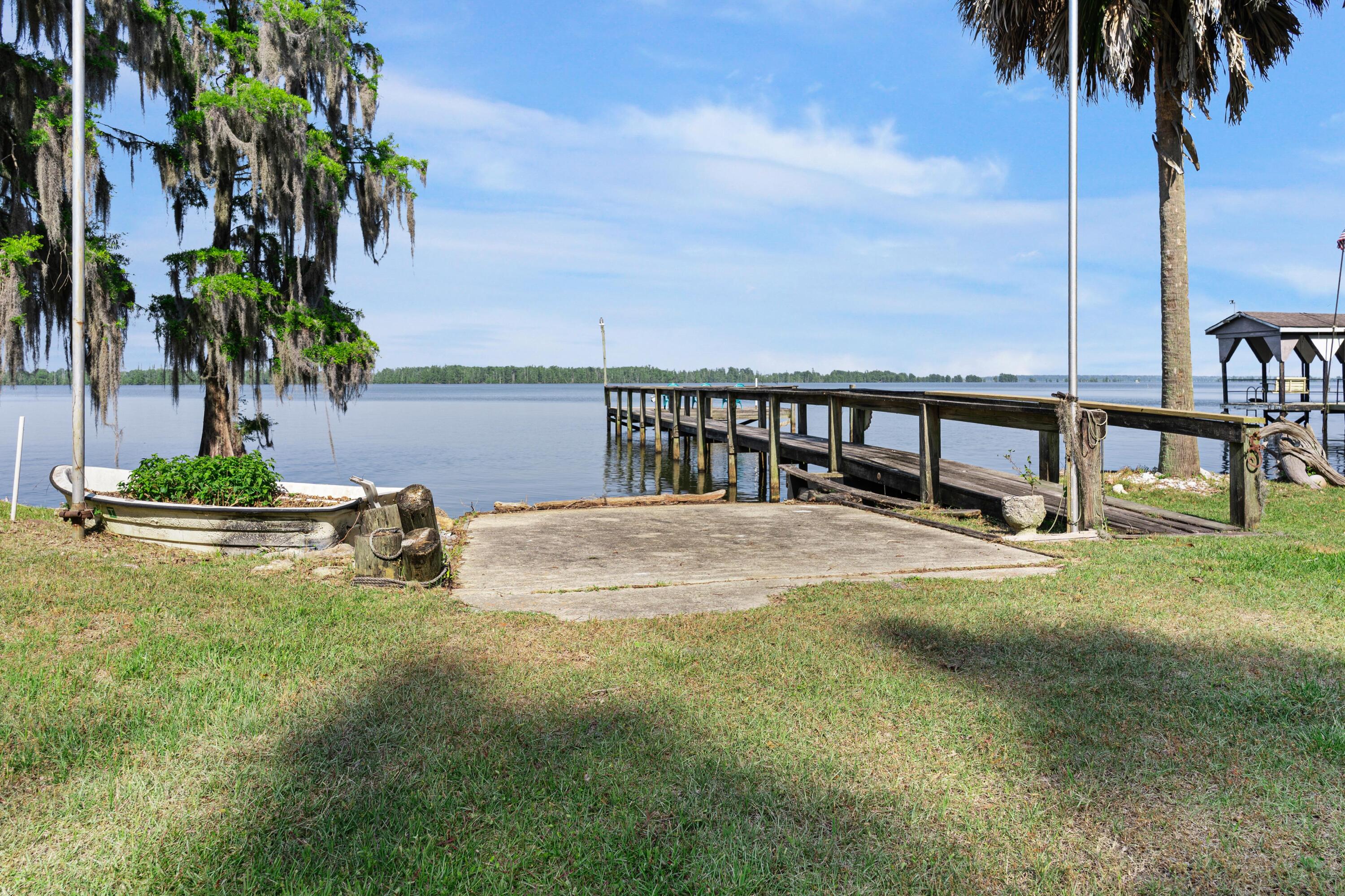 60 Pintail Lane Elloree, SC 29047 - Photo 3 of 39