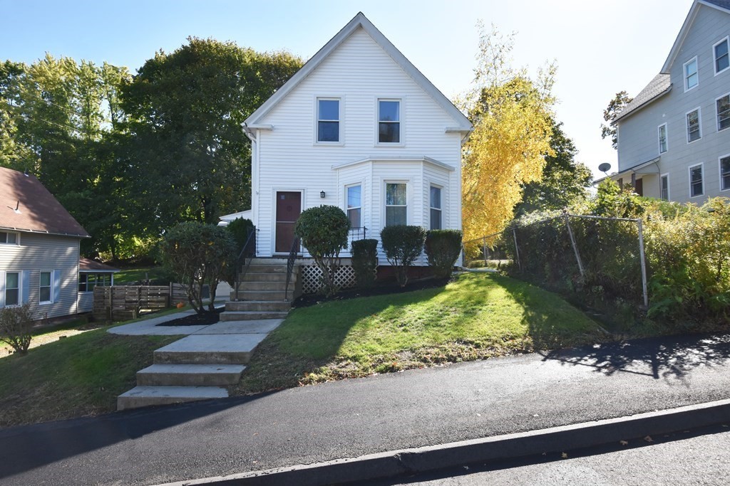 69 Whipple Street Worcester, MA 01607 - Photo 1 of 32 Gallery Image 1