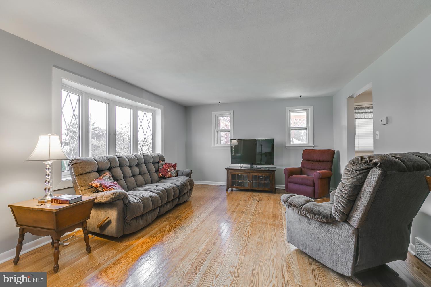 1246 Canadochly Road York, PA 17406 - Photo 4 of 29 Gallery Image 4