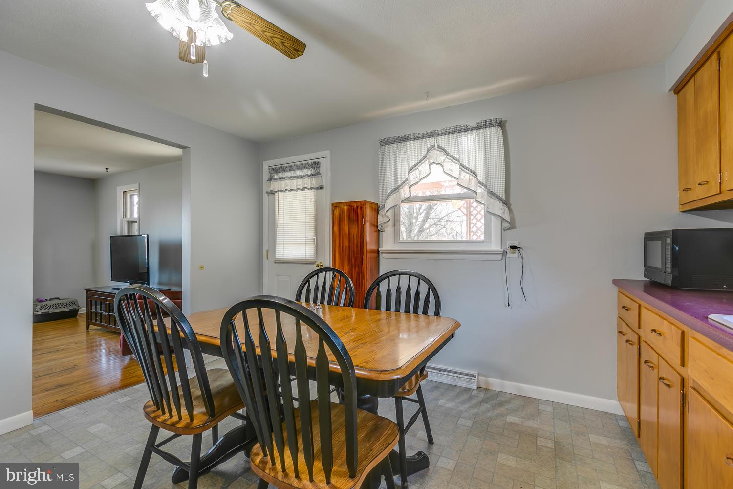 1246 Canadochly Road York, PA 17406 - Photo 7 of 29 Gallery Image 7