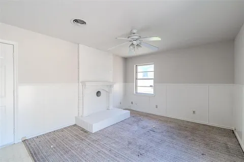 $329,000 | 2348 Wildoak Drive, Dallas, TX 75228
