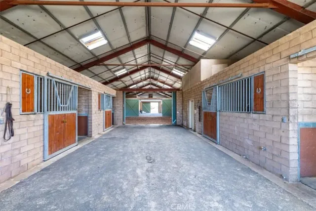 a view of a tennis court