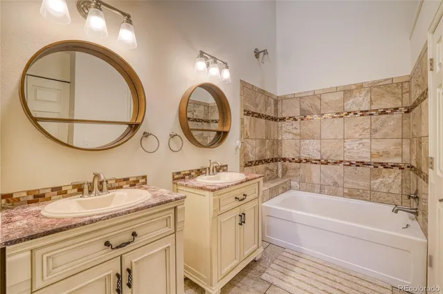 $550,000 | 7683 South Cove Circle, Centennial, CO 80122