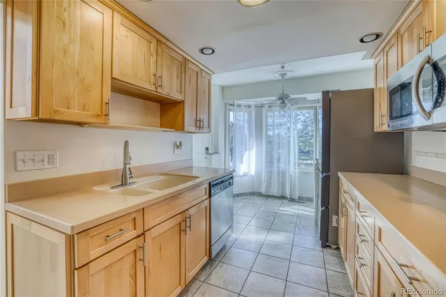 $550,000 | 7683 South Cove Circle, Centennial, CO 80122