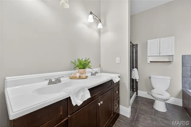 $350,000 | 2748 Accomac Street, St. Louis, MO 63104