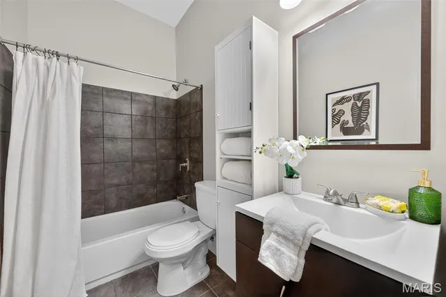 $350,000 | 2748 Accomac Street, St. Louis, MO 63104