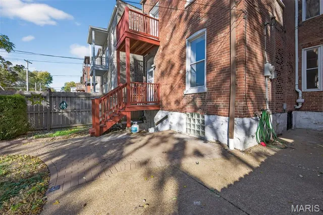 $350,000 | 2748 Accomac Street, St. Louis, MO 63104