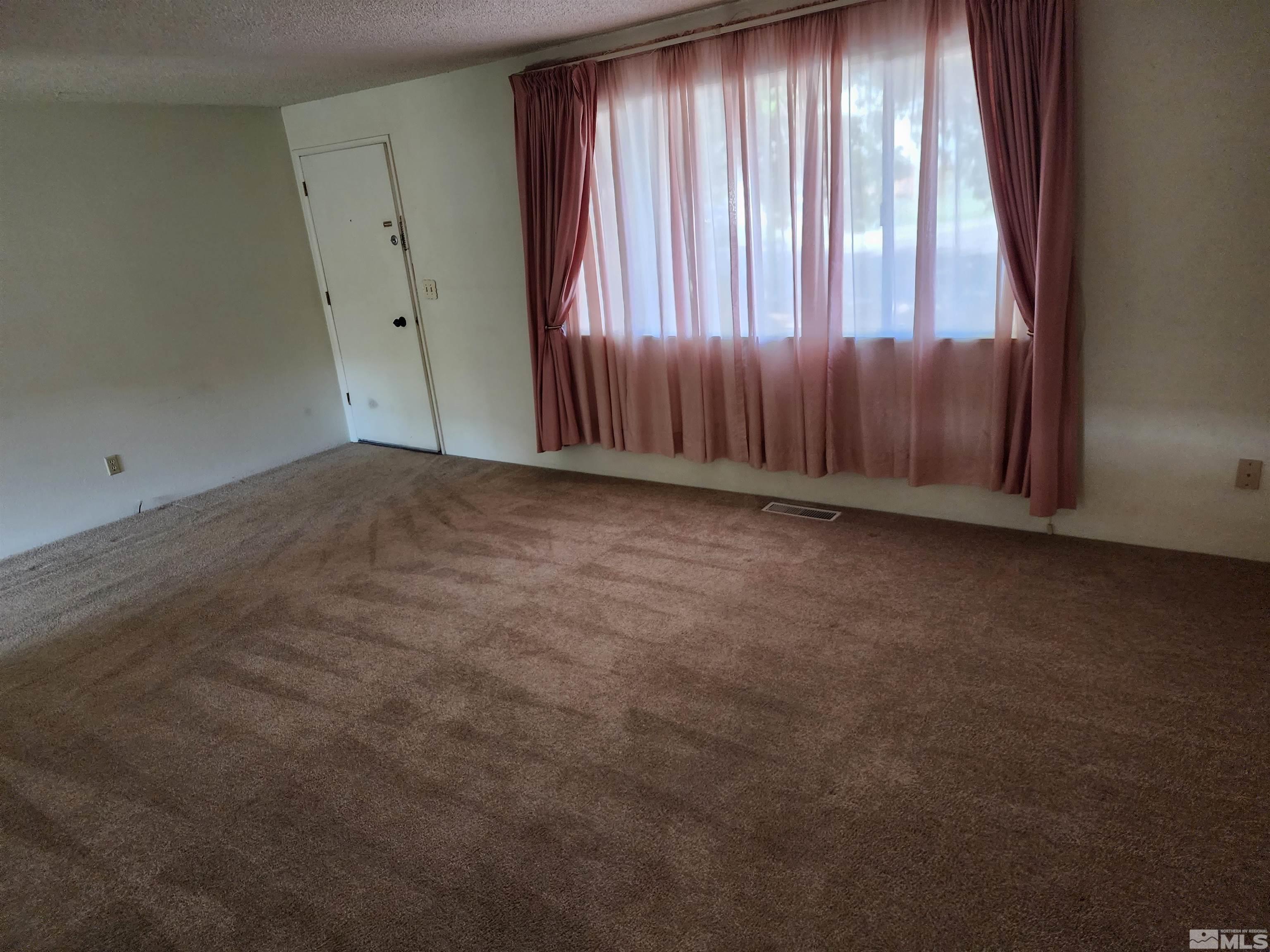 205 North Bailey Street Fallon, NV 89406 - Photo 5 of 33 Photo 5