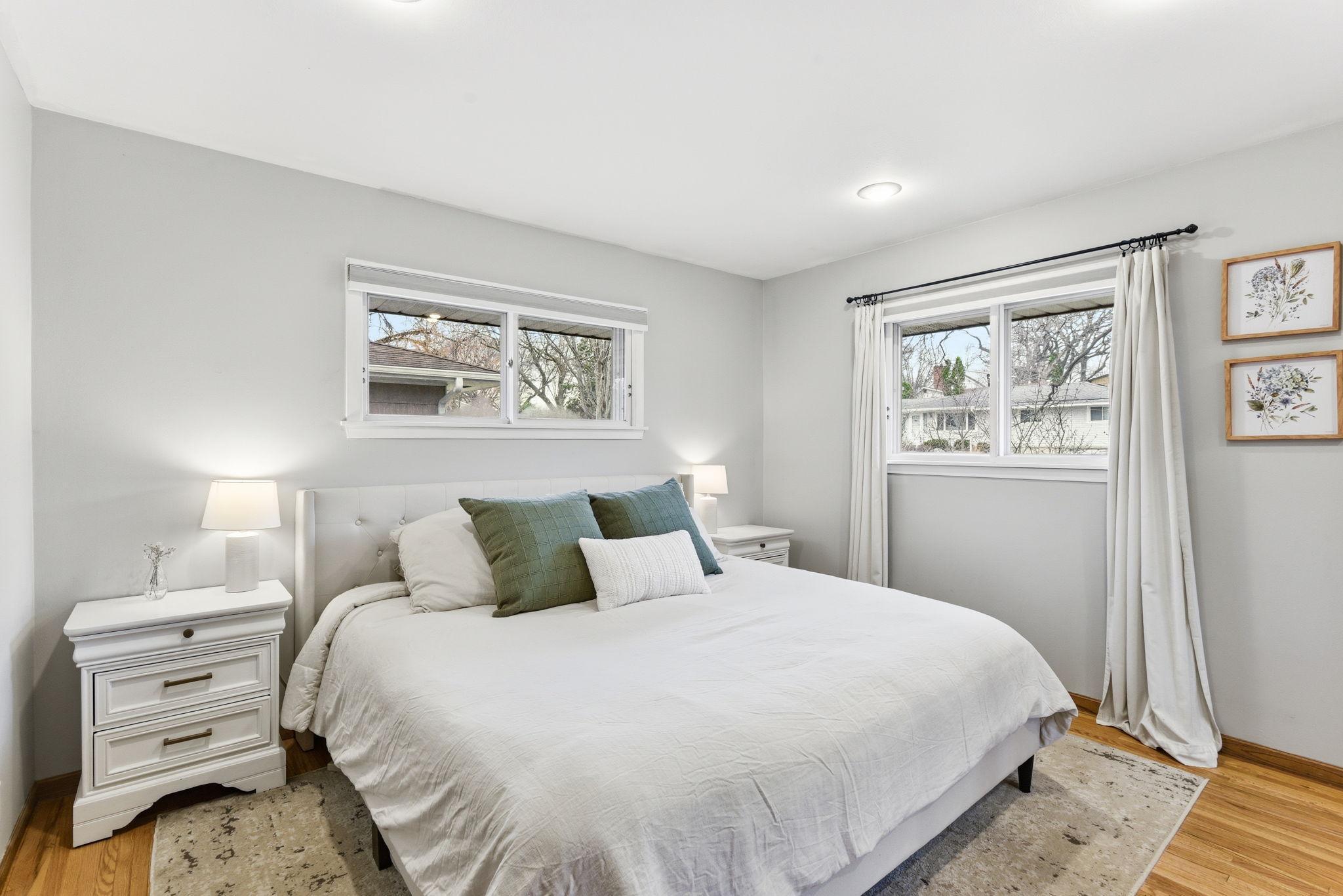 8131 Vincent Avenue South Bloomington, MN 55431 - Photo 17 of 53