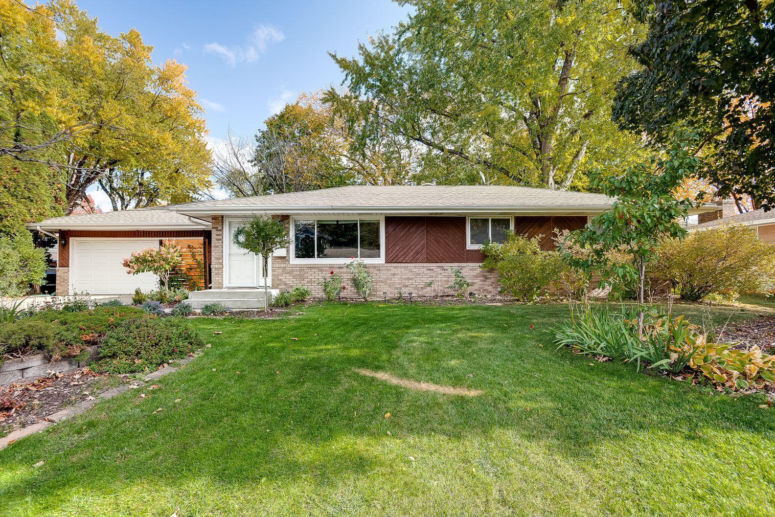 8131 Vincent Avenue South Bloomington, MN 55431 - Photo 52 of 53