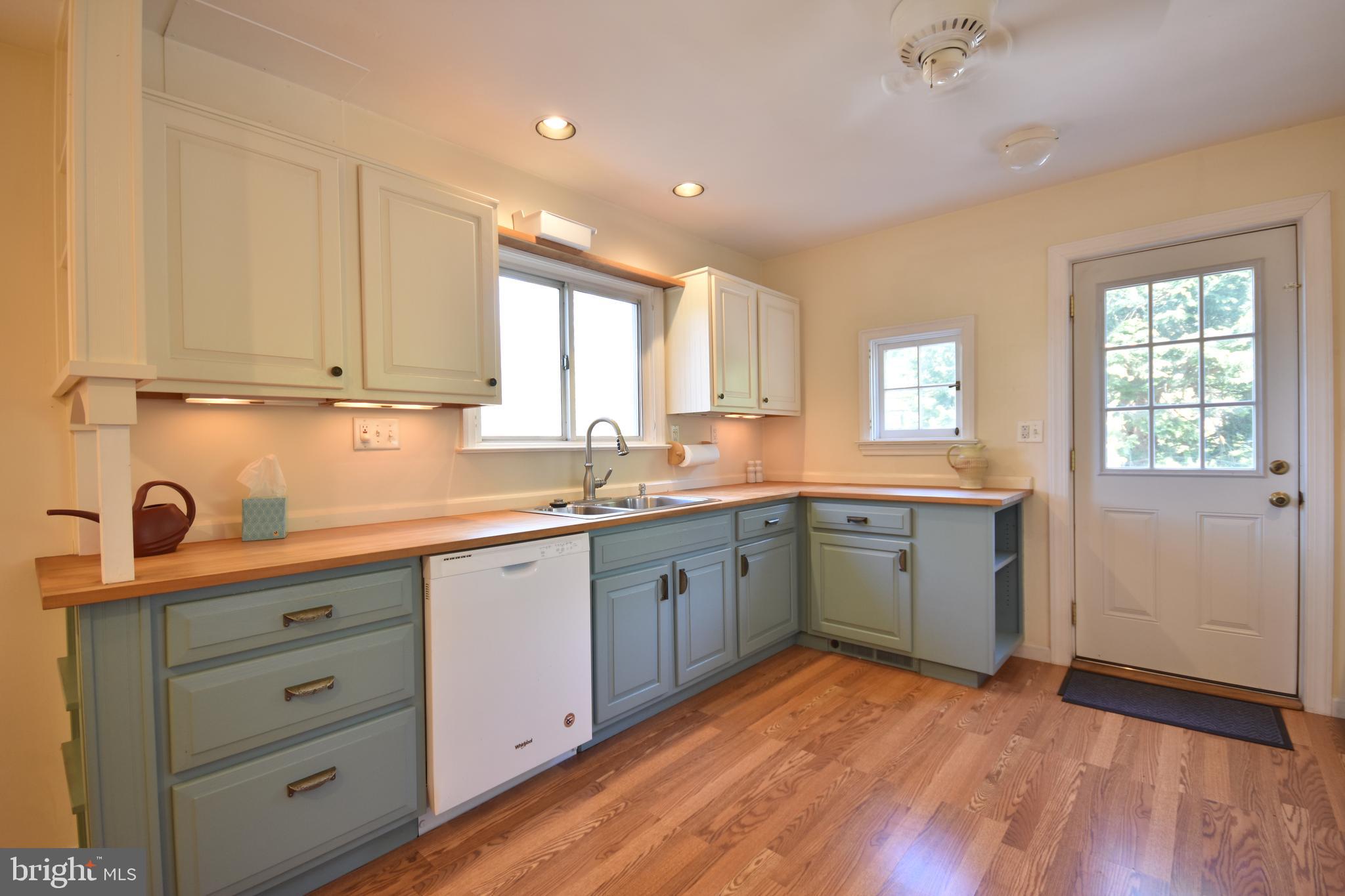 102 Madison Road Lansdowne, PA 19050 - Photo 11 of 41