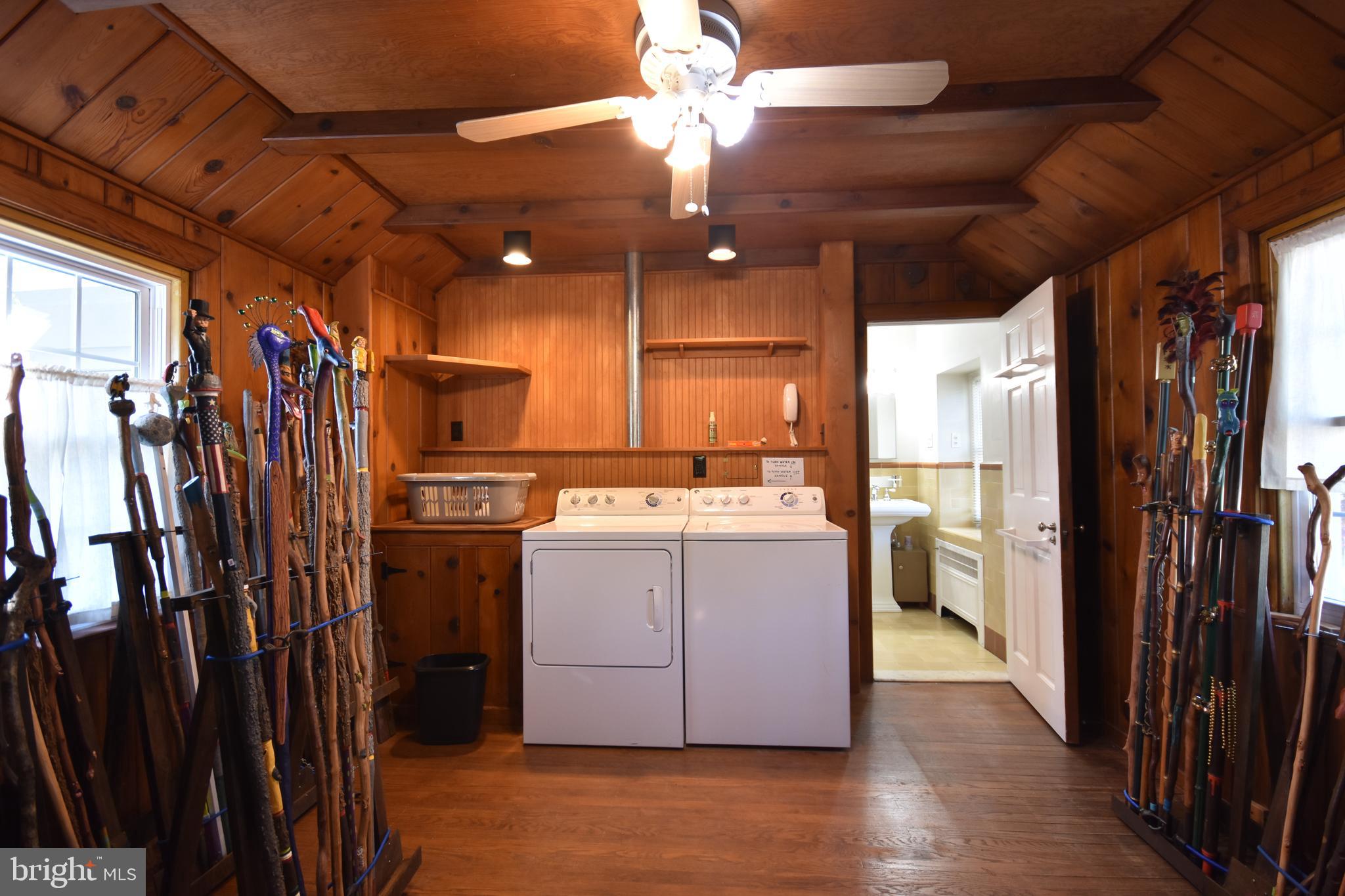 102 Madison Road Lansdowne, PA 19050 - Photo 26 of 41 W/D in 3rd Rm or move to lower level