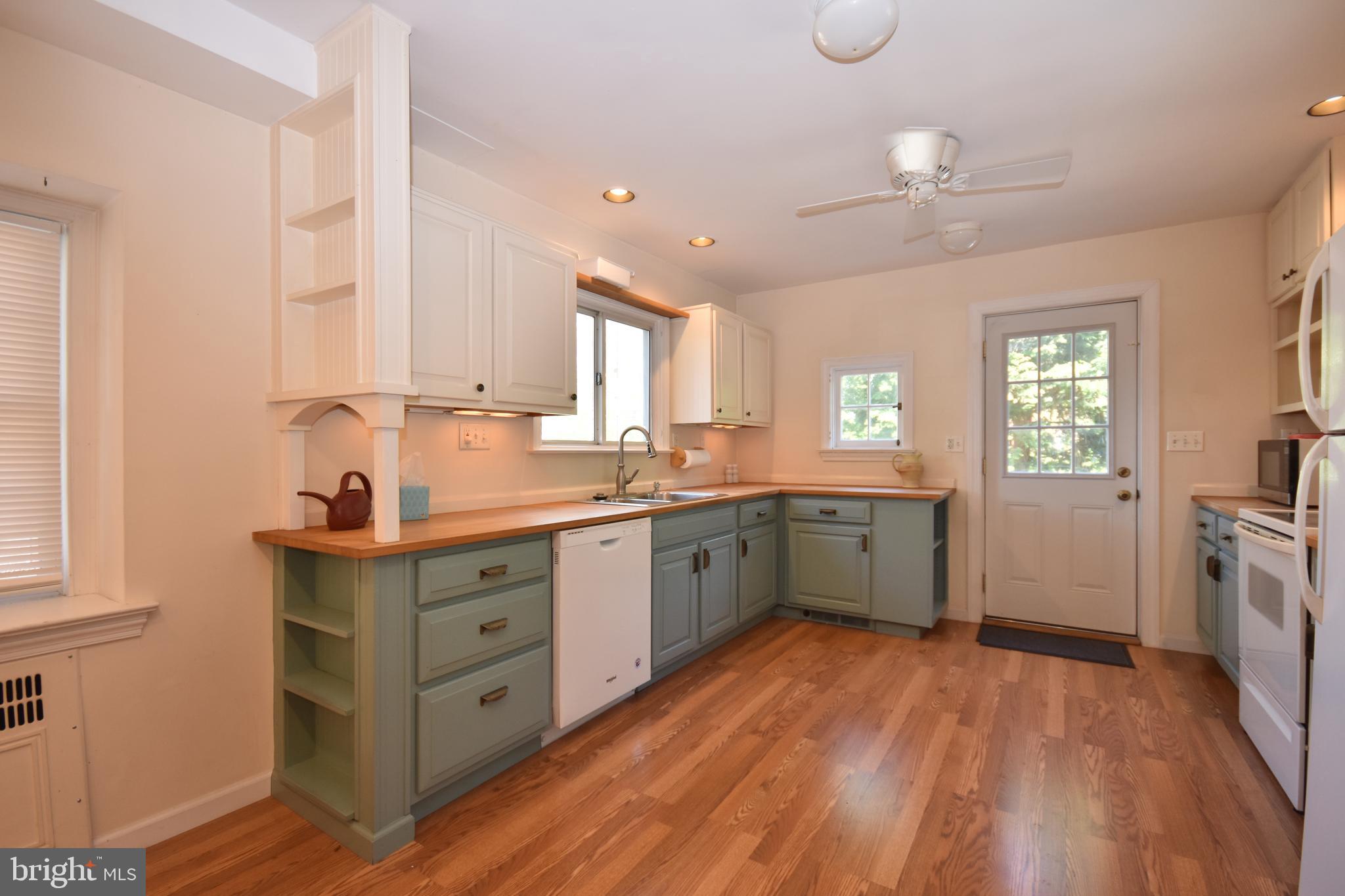 102 Madison Road Lansdowne, PA 19050 - Photo 9 of 41