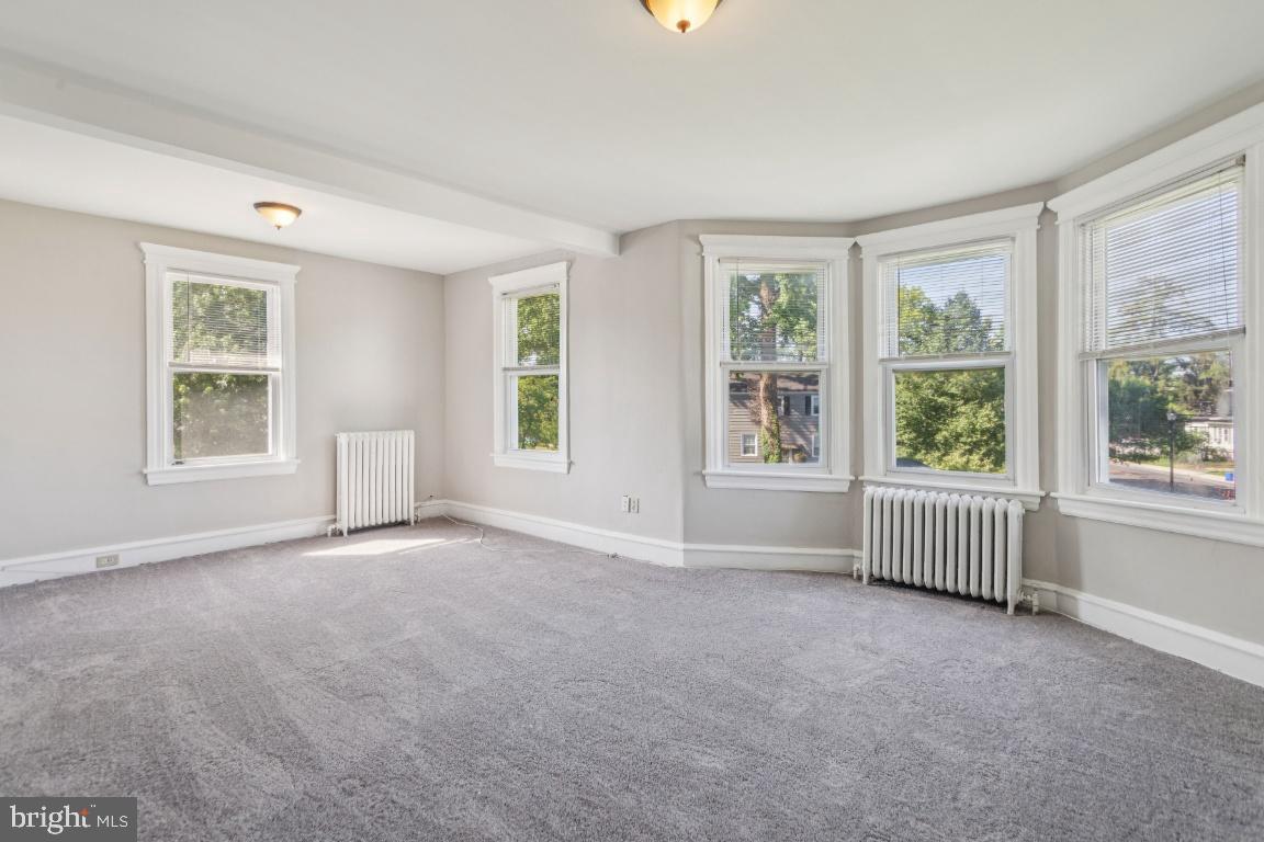 608 Clements Bridge Road Barrington, NJ 08007 - Photo 18 of 25