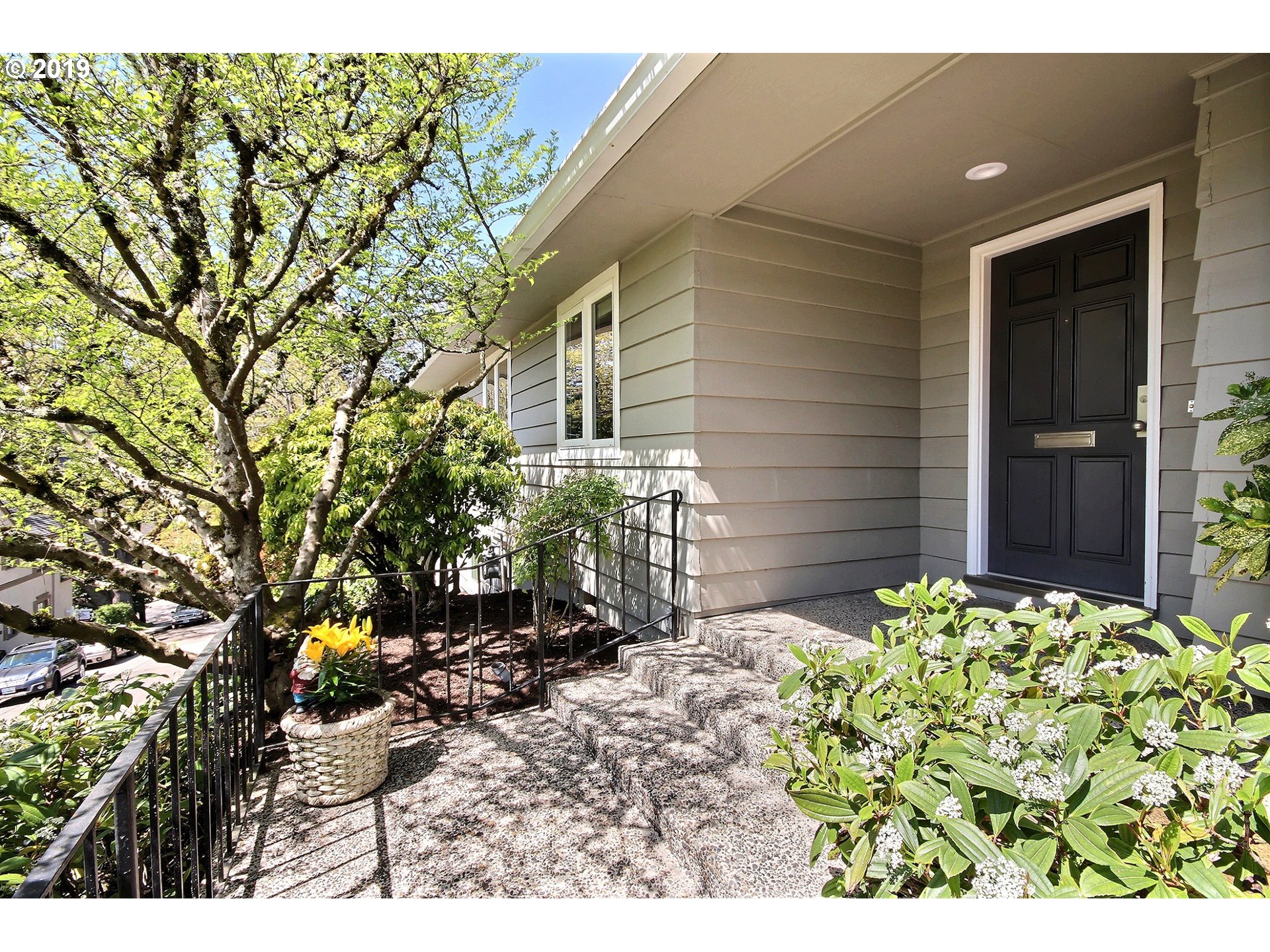 1847 Southwest High Street Portland, OR 97201 - Photo 3 of 30 Gallery Image 3