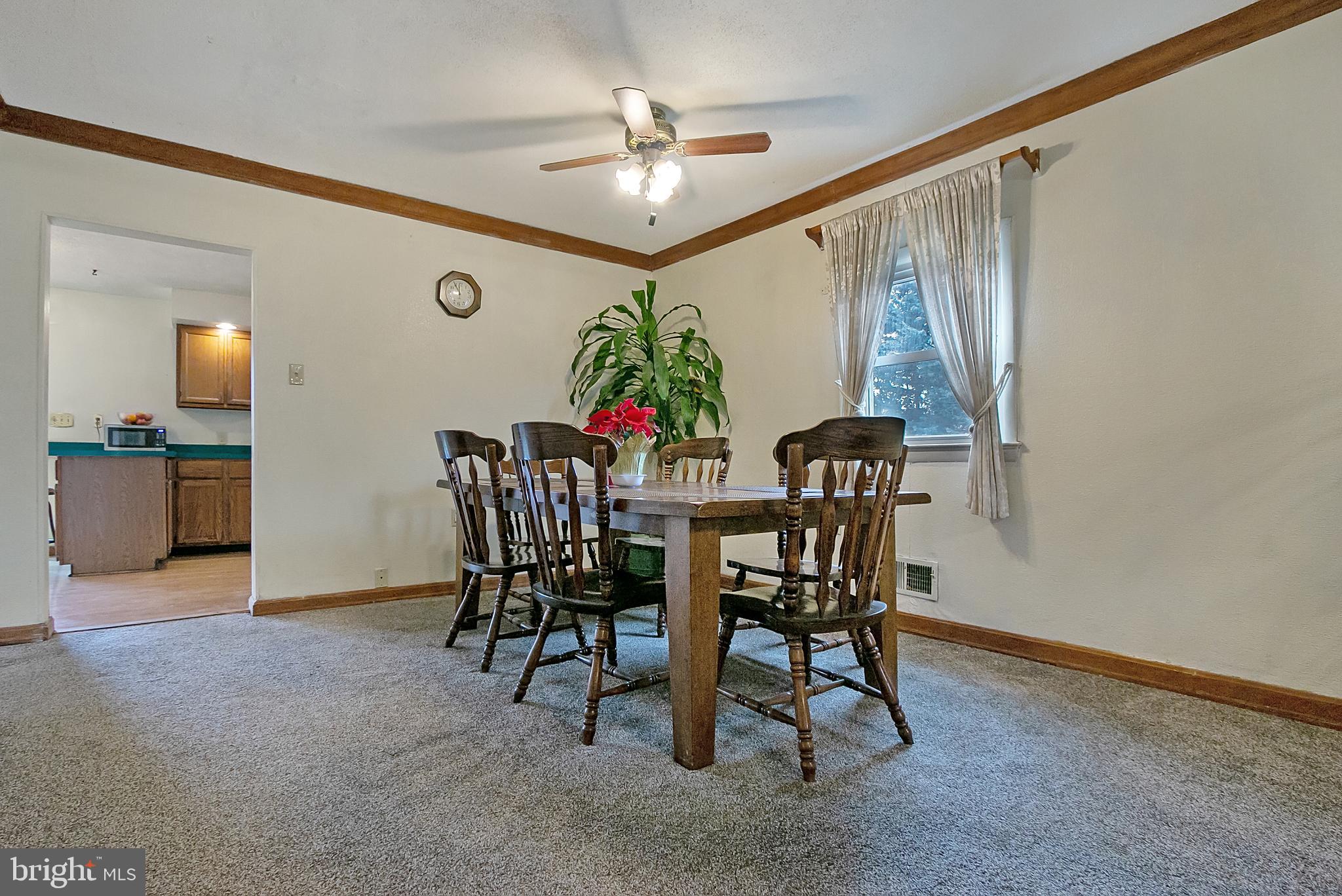 10119 High Ridge Road Laurel, MD 20723 - Photo 6 of 36