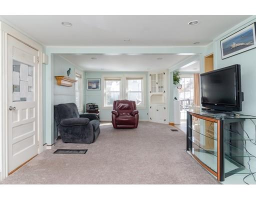 14 Mountford Road Hull, MA 02045 - Photo 3 of 19