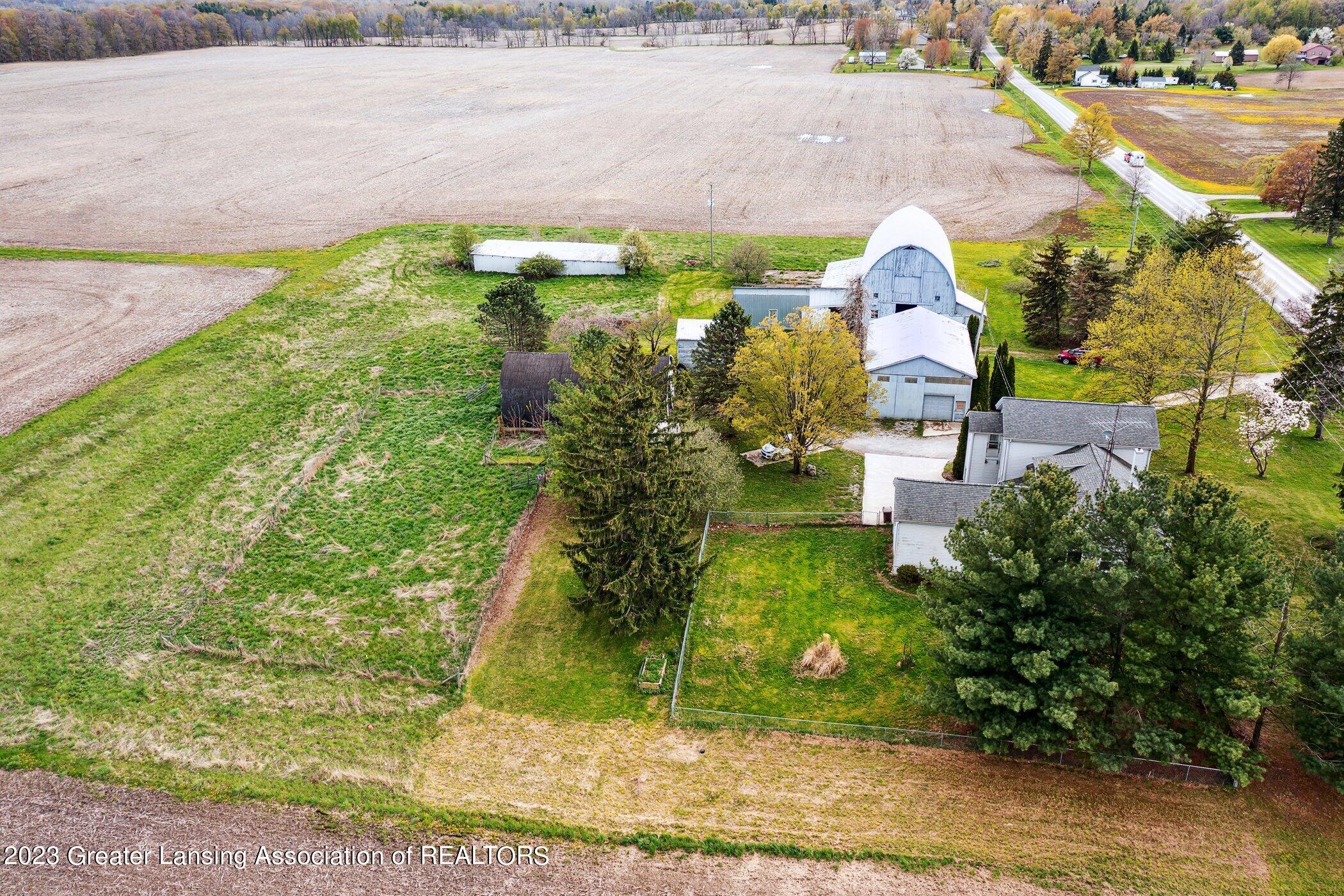 7930 North Fowlerville Road Fowlerville, MI 48836 - Photo 13 of 42 7930-N-Fowlerville-Rd-Fowlerville-MI-488