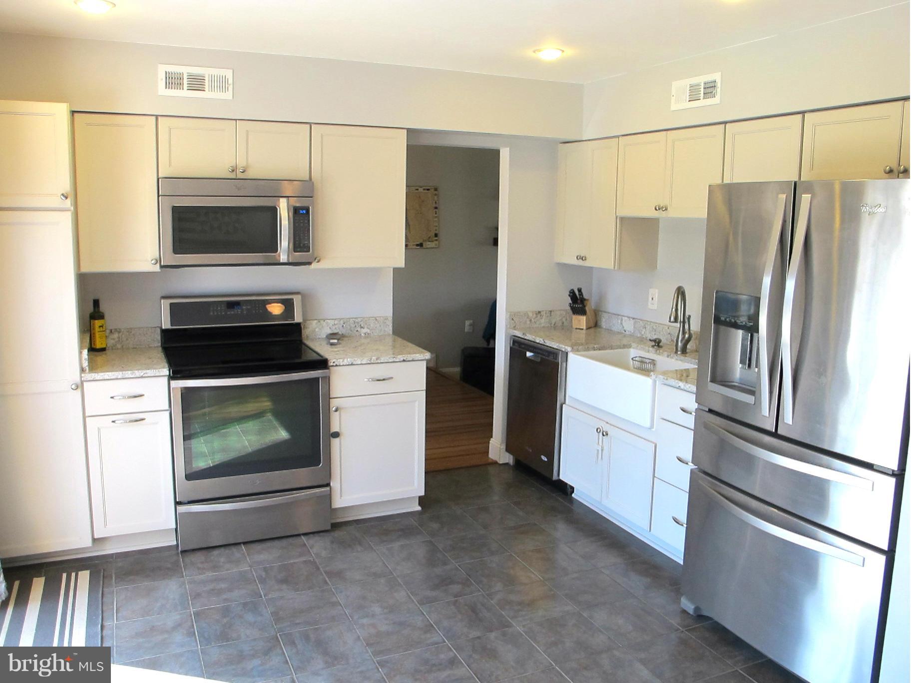 1832 Ralston Place Crofton, MD 21114 - Photo 2 of 23 Kitchen