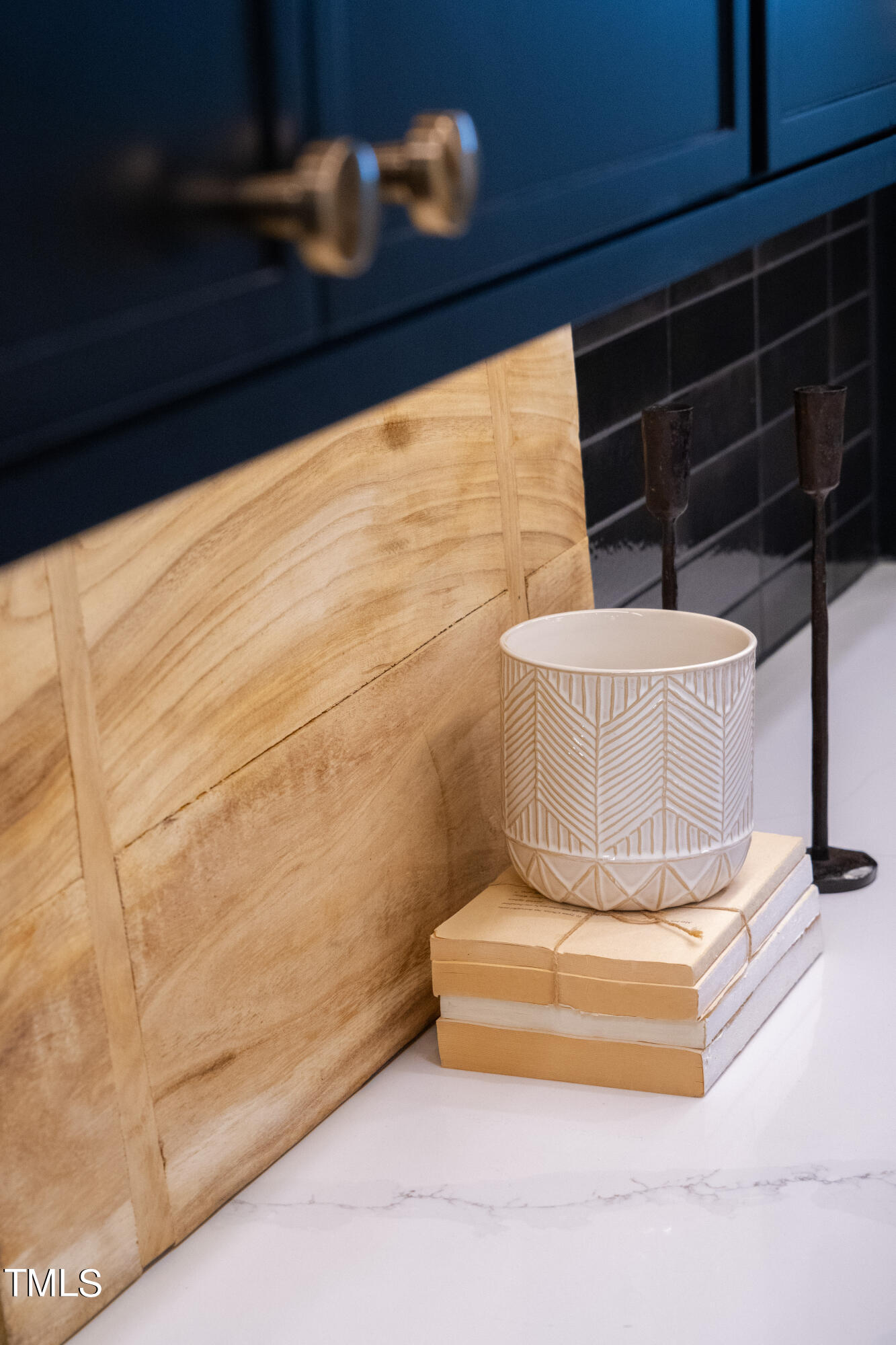 2421 Mayview Road Raleigh, NC 27607 - Photo 24 of 89 5