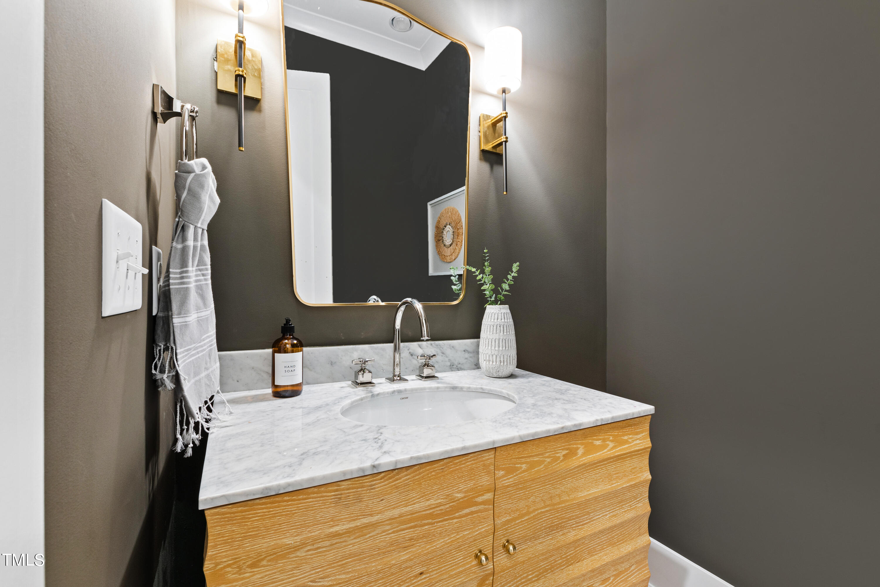 2421 Mayview Road Raleigh, NC 27607 - Photo 69 of 89 BAthroom