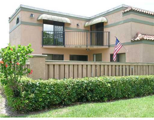 8074 Severn Drive, Unit D Boca Raton, FL 33433 - Photo 1 of 6 Primary Photo
